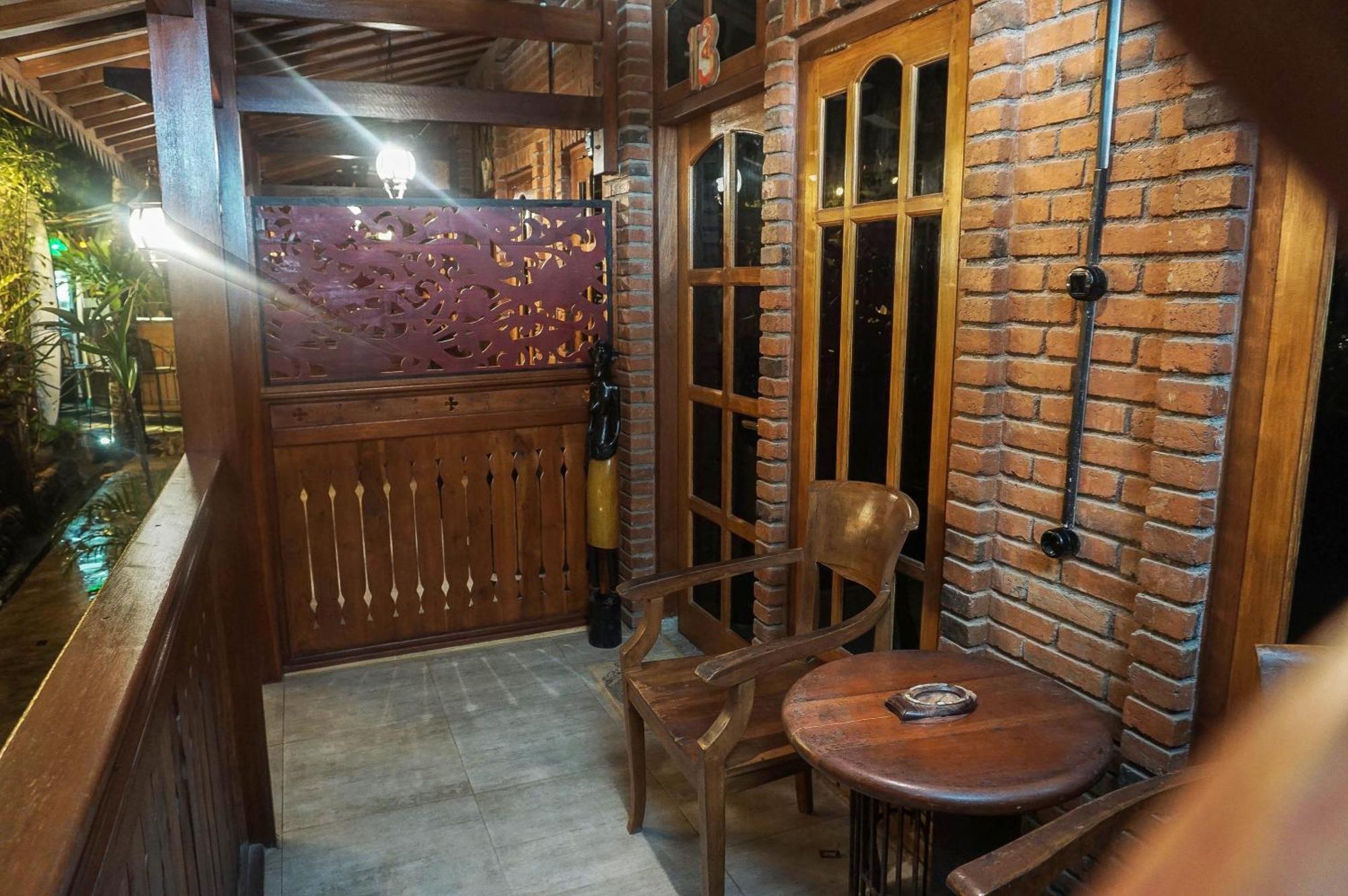 The Wisma Pulau Merah Pasanggaran Ruang foto