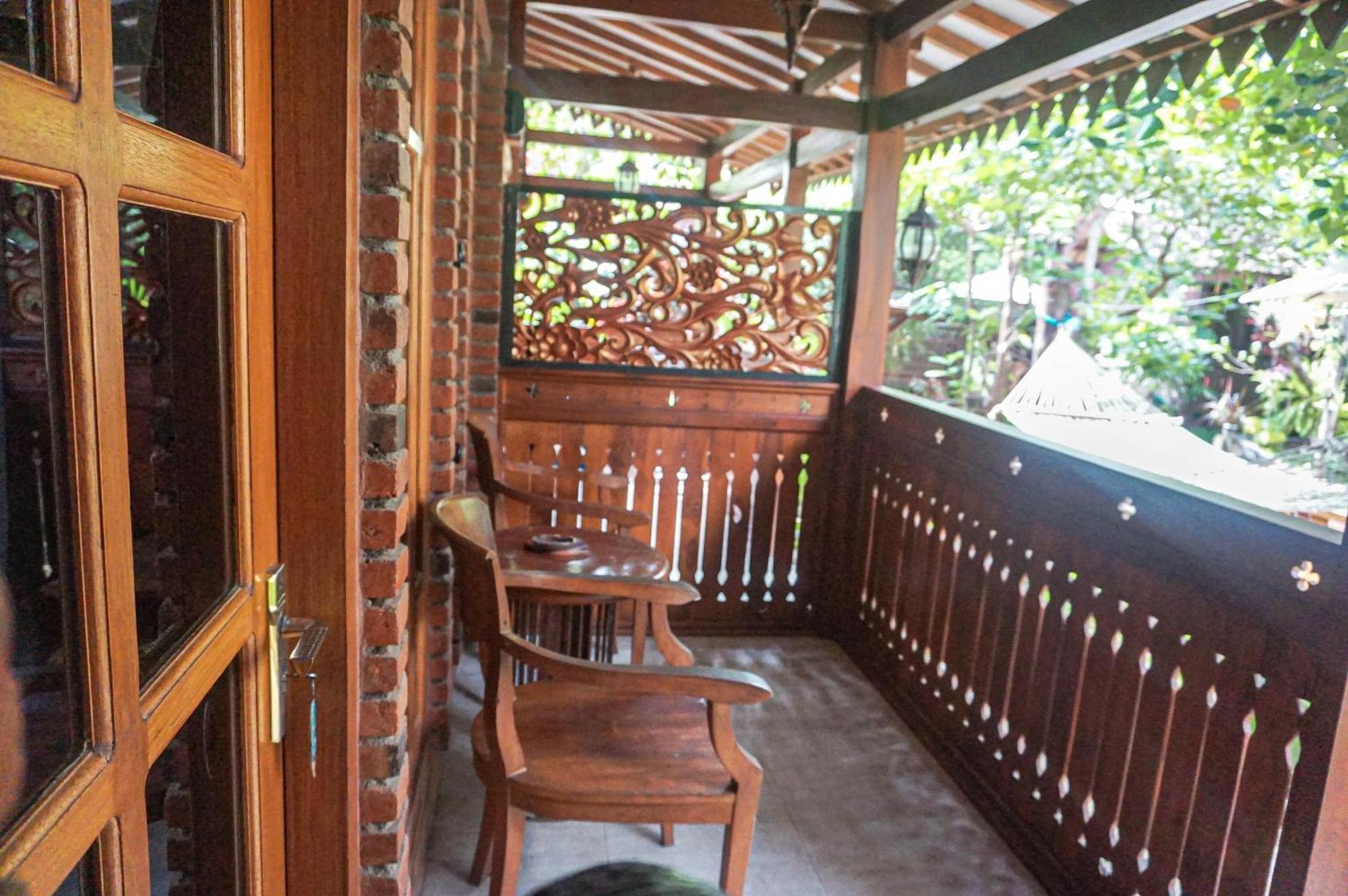 The Wisma Pulau Merah Pasanggaran Ruang foto